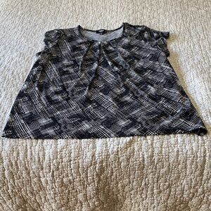 Premise Black and White Geometric Blouse